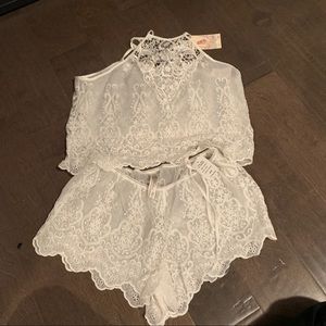 In Bloom by Jonquil Ivory Lace 2 Pc set